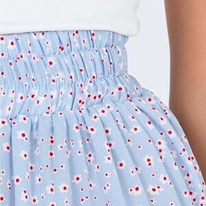 Princess Polly tiered Flowy mini skirt size 6 floral